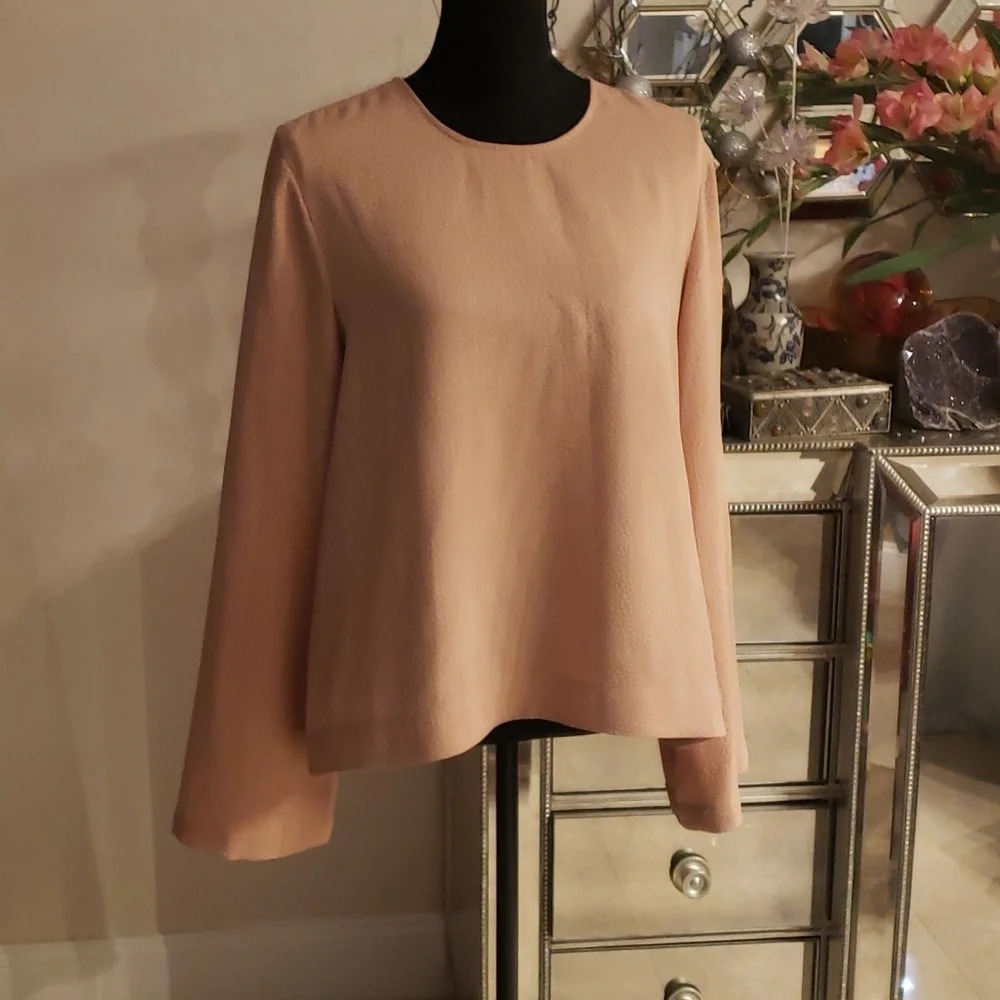 𝅺bcbg Maxazaria peach blouse size L